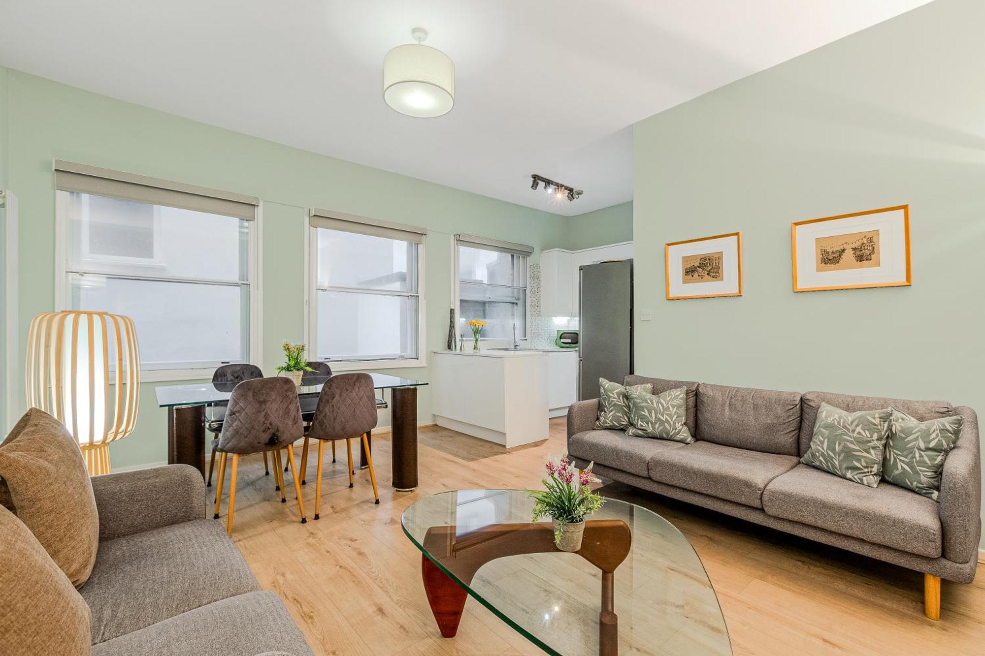 Stunning Central 2Br Flat Btw Soho & Covent Garden London Exterior foto