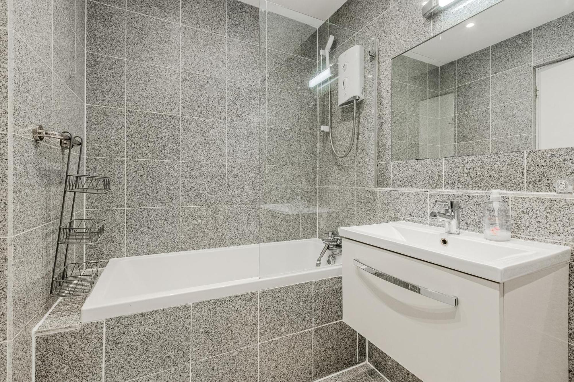 Stunning Central 2Br Flat Btw Soho & Covent Garden London Exterior foto