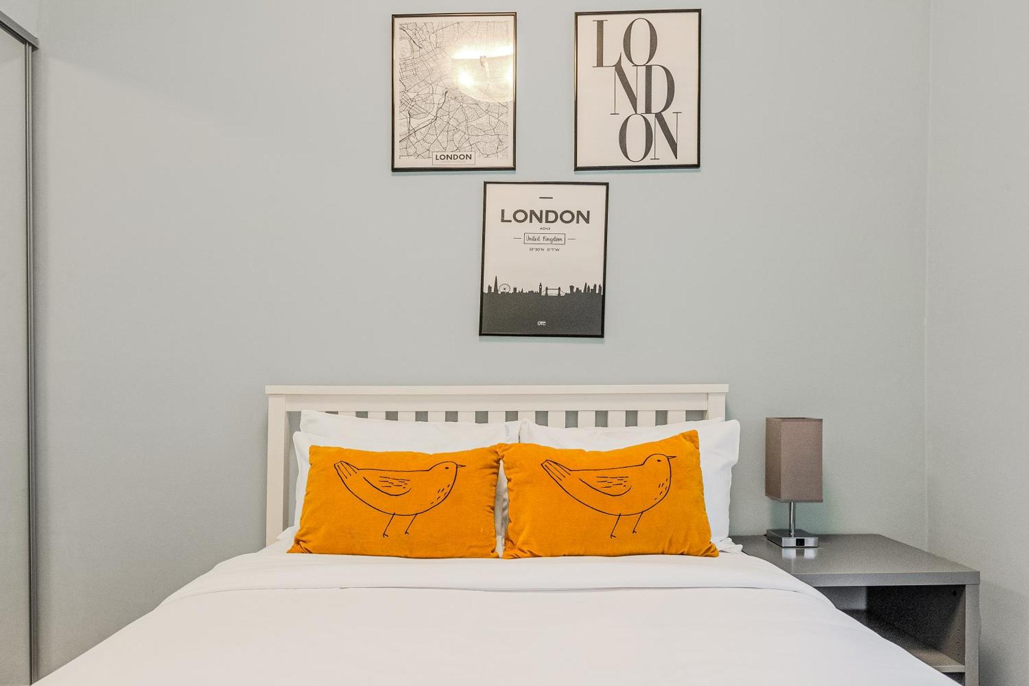 Stunning Central 2Br Flat Btw Soho & Covent Garden London Exterior foto